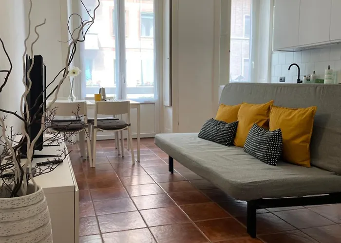 Bilocale Spazioso A Lambrate Apartament Mediolan